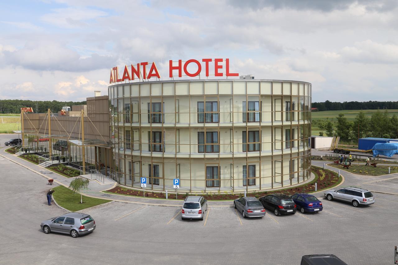 Hotel Atlanta Stare Jezewo Ngoại thất bức ảnh